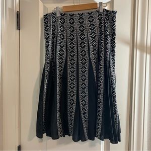 Willie Smith Embroidered A Line Flair Skirt